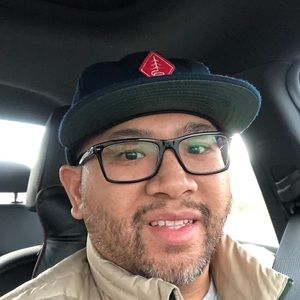 Meet your Posher, Justin